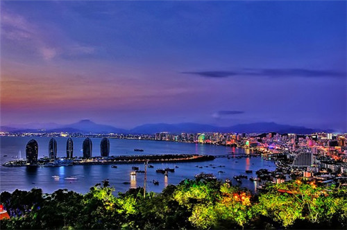 萬殿壹煲酸菜鱼