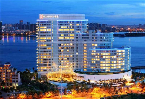 小洋婆串串香火锅